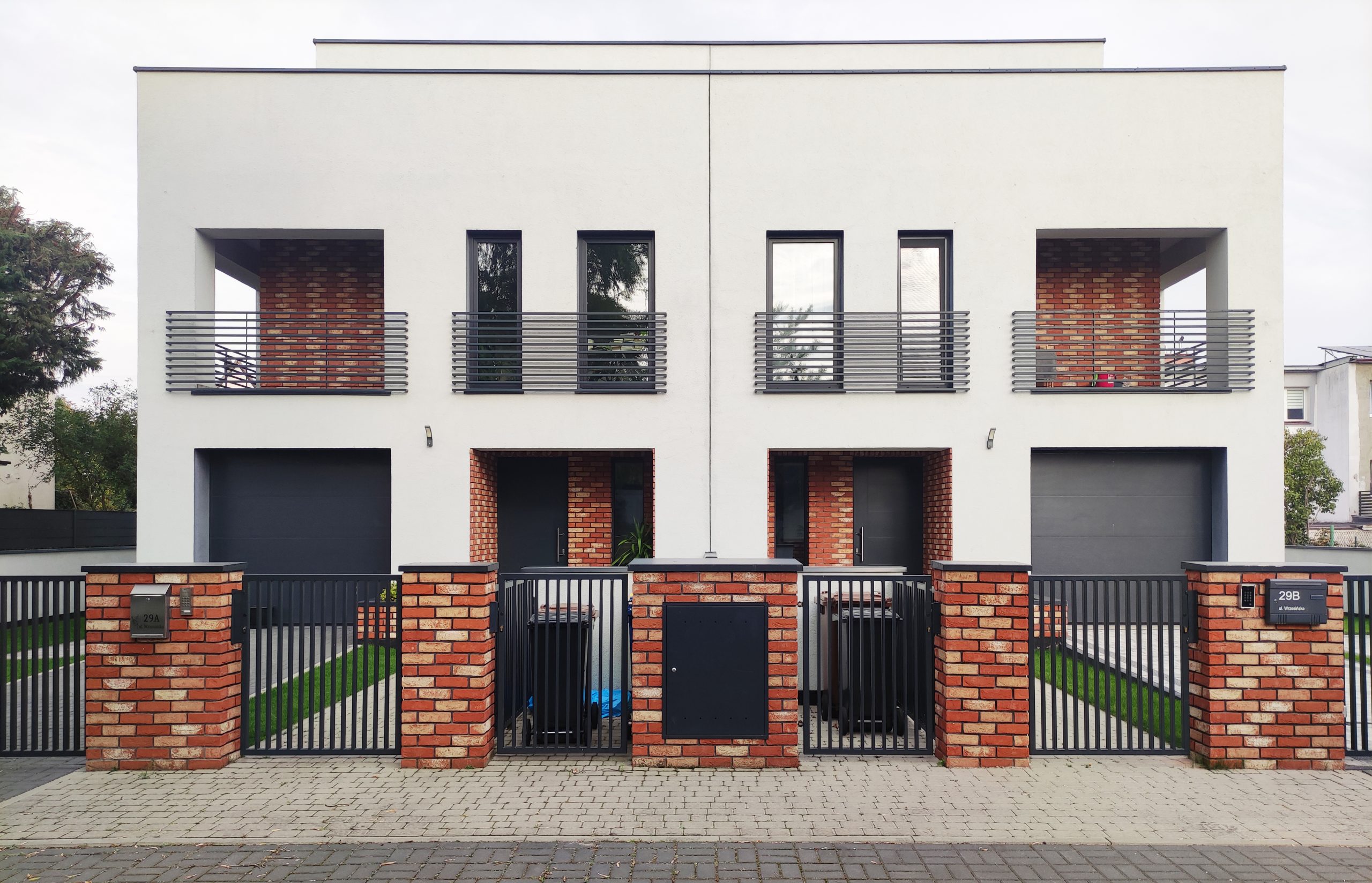 FRONT_2